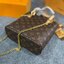LV VAVIN PM MONOGRAM CANVAS TOTE BAG กระเป๋าถือ พร้อมสายสะพายข้างแบบโซ่ crossbody ลายโมโนแกรมสีน้ำตาล งานปั้มแบรนด์คมชัด ทรงตั้งสวย อยู่ทรง ถือไปไหนก็ดูดี สวยหรู อีกแล้วค่าา