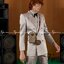 GUCCI Mini bag with Interlocking G / Gucci phone bag เกรดออริจินอล กระเป๋ามินิรังสรรค์จากผ้าแคนวาส Supreme ลายโมโนแกรมของแบรนด์สีเบจและสีน้ำตาลอีโบนี สัญลักษณ์ GG สไตล์นี้มอบความรู้สึกร่วมสมัยพร้อมกระเป๋าใส่ Apple AirPods ที่สามารถถอดออกได้