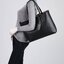 BURBERRY Leather Haymarket Check Medium Reversible Tote Bag กระเป๋าสะพายไหล่ทรงช้อปปิ้ง ทรงคลาสสิค ฮิตตลอดกาล