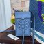 TORY BURCH MILLER METAL PHONE CROSSBODY อีกหนึ่งกระเป๋าใส่มือถือรุ่นฮิตที่เชื่อว่าหลาย ๆ คนต้องเคยเห็นผ่าน ๆ ตามาอย่างแน่นอน กับแบรนด์ Tory Burch ดีไซน์กระเป๋าทรงฝาพับแม่เหล็กใช้งานง่าย มาพร้อมดีเทล Logo สีเดียวกับเฉดสีของกระเป๋า แต่ยังมีความน่ารักด้วยทรง