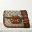 VIP GIFT 】หนังแท้ GUCCI Horsebit 1955 mini bag GG Supreme canvas ที่สุดของรุ่นที่ฮอตหนักมาก คอลเลคชั่นที่ยอดขายดีตั้งแต่วันแรกที่ลง shop ด้วยรูปทรงที่กะทัดรัด ตอบโจทย์ได้ทุกลุค ทุกไลฟ์สไตล์ ใช้งานได้ง่ายคล่องตัว เรียกได้ว่าใครไม่มีได้ยังไง สวยขนาดนี้!!