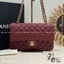 ORI หนังแท้ | CHANEL Classic Medium Flap Bag 25cm กระเป๋าสะพายคลาสสิกรุ่นยอดนิยมตลอดกาล ดีไซน์เรียบหรูหราขับผิว งานหนังแท้ อะไหล่ทองหรูหรา สุดยอดเดอะเบสท์ไอเท็ม