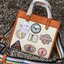 COACH FIELD TOTE 22 WITH PATCHES CA138 ส่วนหนึ่งจาก Coach Pride Collection ซึ่งเป็นการเฉลิมฉลองความเท่าเทียม ความหลากหลาย และการแสดงออกถึงตัวตนที่แท้จริงภายในชุมชน LGBTQIA+ ในเดือนนี้และทุกเดือน ตั้งแต่วันธรรมดาที่วุ่นวายไปจนถึงวันหยุดสุดสัปดาห์ที่เต็มไปด