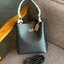 ถังใหญ่พร้อมส่งแล้วค่าา ห้ามพลาด❗️ COACH TOWN BUCKET BAG((91122)) 📣พร้อมส่ง ไซด์ที่สาวๆรอคอยค่ะ! ✔️กระเป๋าทรงถังใบใหญ่ สุดฮิตอีกรุ่นที่สาวๆต้องมีติดตัว ✔️หนังแท้ หนังจริงสวยมาก นิ่มมือดีด้วยนะคะ