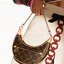 LOUIS VUITTON MONOGRAM LOOP BAG กระเป๋าทรง Loop ที่รังสรรค์ออกมาได้สวย เก๋ และดูดีมากๆ หนังแท้ มีความนิ่มละมุน สัมผัสแล้วคือใช่เลยค่ะ😘 ด้านหน้ามีช่องซิปเล็กให้ใส่ของจุกจิก เปิด-ปิดช่องหลักแบบซิป ภายในสามารถใส่กระเป๋าเงินใบกลางได้;มือถือได้ทุกรุ่น;