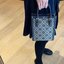 Tory burch t monogram jacquard mini tote ลวดลายT monogram ด้วยโลโก้สุดไอคอนนิคของแบรนด์ โดดเด่นด้วยกราฟฟิคและดีไซน์ ออกมาในหลายรูปแบบหลายคอลเลคชั่น แต่ละคอลเลคชั่นสวยหรูไม่แพ้กัน ทรงมินิโท้ท ขนาดกำลังดี ใช้งานง่าย ก็เป็นอีกหนึ่งรุ่นที่ทันยุคทันสมัยที่สาวๆ