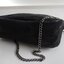 Best Seller! กระเป๋าสะพาย CHANEL PERFUME CROSSBODY BAG ของสมนาคุณจาก เคาเตอร์แบรนด์ดัง CHANEL เปิด/ปิด ด้วยซิบ มาพร้อมสายโซ่ที่ถอดได้ ด้านในซับกันน้ำ ที่จับรูดซิปเก๋ ปั้มแบรนด์ CHANEL ขนกระเป๋านุ่มเวอร์ จุของได้เยอะ ใช้เป็นกระเป๋าใส่เครื่องสำอางค์ ใช้ถือ 