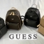 GUESS PANDORE BACKPACK กระเป๋าสะพายหลัง วัสดุหนังนิ่มมือ น้ำหนักเบา ด้านหน้ามีโลโก้แบรนด์ พร้อมช่องซิปหนึ่งช่อง ที่จับซิปมีอะไหล่สัญลักษณ์แบรนด์ ช่องซิปหลักเปิดปิดด้วยซิปคู่ ภายในโล่ง กว้าง ใส่ของได้จุ มีช่องซิปและช่องเล็กใส่ของจุกจิก สายสะพายด้านหลังเลื่