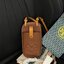 ของแท้ 💯% Tory Burch PERRY BOMBE PHONE CROSSBODY ปัจจุบันกระเป๋าสะพายได้รับความนิยมอย่างมากในหมู่ผู้ใช้เนื่องจากมีสไตล์และใช้งานได้สะดวก
