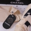 Chanel Umbrella VIP Gift- Black and Beige Camellia With Gift Box Vip Gift Chanel ของแท้ 100% ร่มพับระบบออโต้พรีเมี่ยมจาก Chanel Cosmetic Counter สำหรับกันฝนกันแดด ปกป้องทั้งแดดและฝนพกพาสะดวก ใช้งานง่ายด้วยปุ่มกดออโต้ มาพร้อมปลอกร่ม ภาพถ่ายจากสินค้าจริง สว