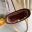 หนังแท้ Louis Vuitton Vavin pm tote / LV VAVIN 21 cm พร้อมส่งที่ไทย ภาพสินค้าถ่ายจากงานขายจริง เกรดออริจินอลหนังแท้ทั้งใบ ใช้งานต่างประเทศได้