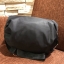 มาแล้วค้า! PRADA NYLON CROSSBODY BAG กระเป๋าสะพายพรีเมี่ยมกิ้ฟจากเคาน์เตอร์ต่างประเทศ Limited edition วัสดุ Nylon เนื้อหนาคุณภาพดีตามแบบฉบับแบรนด์ ขนาดใหญ่ จุได้เยอะ น้ำหนักเบา ด้านหน้าเป็นลายหมีปั๊กกลิ้ตเตอร์โลโก้แบรนด์อะไหล่ทองหรู ภายในซับ Polyester 100