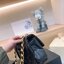 Chanel Flap Bag กระเป๋าสะพายทรงคลาสสิกดีไซส์เป็นเอกลักษณ์ที่ ปั้มโลโก้แบรนด์ที่ตัวกระเป๋า สวยเด่นชัด มาพร้อมสายสะพายโซ่สลับหนังเส้นใหญ่ ทนทาน ดูแพง ชวนสะสม ตอบโจทย์ได้ดีกับทุกสไตล์