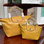 Longchamp LE PLIAGE CUIR TOP HANDLE BAG S เรียกว่าเป็นกระเป๋าอีกหนึ่งรุ่นที่ไม่ว่ายังไงก็ฮอตฮิตและติดเทรนด์ตลอดไม่เคยเปลี่ยนกับ ทรง Le Pliage Cuir หนึ่งในตระกูลกระเป๋าสุดไอคอนิกจากแบรนด์ เมื่อรุ่น Le Pliage Cuir ในรูปแบบของหนังแกะ Metis ได้ถือกำเนิดขึ้นใน
