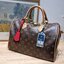 LV speedy soft 30 crafty bag กระเป๋าทรงหมอน รุ่นท็อปฮิต กับดีไซน์ใหม่ต้อนรับฤดูกาลท่องเที่ยว โดดเด่นด้วยการตกแต่งลายพิมพ์ซิกเนเจอร์ และป้ายแท็กหนังสุดเก๋