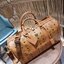 M.C.M TRAVELER WEEKENDER IN VISETOS จัดให้แล้วจ้า สายแคมป์ปิ้ง สายสปอร์ต สายลุย ใบนี้เอาอยู่แน่นอน!! กระเป๋าเดินทาง ใบใหญ่จุใจ ดีไซน์คลาสสิคสไตล์แบรนด์ มาพร้อม tag หนังห้อย พร้อมกุญแจสำหรับล็อคซิป วัสดุหนังแคนวาสคุณภาพดีเต็มใบ และมีหมุดรองก้นกระเป๋าและสาย