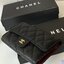 หนังแท้ CHANEL WALLET รุ่นยอดนิยมไอเท็มฮิตวัสดุหนังคาเวียร์สวยคลาสสิคเปิดปิดด้วยฝาปิดกระดุมด้านหน้ามีโลโก้แบรนด์อะไหล่ทอง/เงินสวยหรู ภายในสีแดงเบอกันดี้ มีช่องซิปด้านในเรียกว่าใบเดียวจบ เป็นใบยอดนิยมของสาวๆ เลยค่าา พร้อมส่งที่ไทยไม่ต้องรอพรีฯ สาวก Chanel 