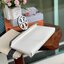 Tory burch Miller Metal clutch กระเป๋าคลัทช์ดีไซน์เรียบหรูออกแบบมาได้อย่างลงตัว ด้วยรูปทรงที่สวยงามและทันสมัย จากแบรนด์ Tory Burch ขนาดกำลังดี สามารถใส่กระเป๋าสตางค์หรือเครื่องสำอางค์ได้ตามขนาดกระเป๋า ในเรื่องของดีไซน์และLogo DoubleT เฉดเดียวกับสีของกระเป