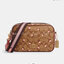 COACH C3239 JES CROSSBODY IN SIGNATURE CANVAS WITH HEART FLORAL PRINT กระเป๋าสะพายข้าง รุ่น 2 ซิป ใบใหญ่ ดีไซน์น่ารักมุ้งมิ้ง น่าใช้สุดๆ ทรงสวยใช้ง่ายได้ทุกโอกาส วัสดุแคนวาสเคลือบลาย เปิด-ปิดด้วยซิป 2 ช่องหลัก ใช้งานง่าย มาพร้อมสายสะพาย crossbody สีชมพูหว