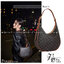 CELINE MEDIUM HELOÏSE BAG CUIR TRIOMPHE IN TRIOMPHE CANVAS AND CALFSKIN กระเป๋าสะพายทรง HOBO รุ่นฮอตตลอดไม่มีเอ้าท์ ใบใหญ่จะสัมภาระได้เยอะ
