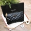 Chanel Cosmetic Clutch Key Chain Best seller! VIP. GIFT ของแท้จาก Chanel Cosmetic Counter VIP Gift หนังนิ่มลายตารางสีดำ ประดับโลโก้แบรนด์ ด้านหน้า เปิดปิดด้วยซิป หัวซิปแบรนด์อะไหล่ทอง พร้อมสายโซ่สำหรับห้อยพวงกุญเเจ ใส่มือถือได้ทุกรุ่นค่ะ สายคล้องกุญเเจ สา