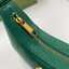 GUCCI Aphrodite small shoulder bag กระเป๋าสะพายทรงคลาสสิค ดีไซน์ย้อนยุคผสานความโมเดิร์นด้วยรูปทรงพอช ที่ใช้งานได้ทุกสไตล์ วัสดุหนังแคนวาส ทนทาน ภายในกระเป๋าเป็นช่องโล่ง