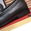 GUCCI Loafers for Men เกรดออริจินอล รองเท้าโลฟเฟอร์กุชชี่ ให้ลุคดูภูมิฐาน หรูหรา เข้ากับทุกชุด ทุกโอกาส วัสดุหนังแท้และแคนวาสอย่างดี ใส่สบาย ไม่กัดเท้า บล็อคมาตรฐาน 1:1 เป็นรองเท้าที่คุณผู้ชายควรมีติดตู้ภาพถ่ายจากงานขายจริง ใช้งานต่างประเทศได้