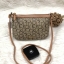CALVIN KIEIN MINI CROSSBODY BAG สินค้าเข้าใหม่น่าใช้ค่ะ กระเป๋าสะพาย วัสดุหนังลายแบรนด์ทั้งใบ ด้านหน้าติดโลโก้แบรนด์อะไหล่ทอง เปิดปิดกระเป๋าแบบซิป ภายในโล่ง ใส่ของจุ สามารถใส่ธนบัตร สมุดแบงค์ มือถือรุ่นต่างๆ เครื่องสำอางค์ กระเป๋าสตางค์ใบสั้น บอกเลยจุค่ะ 