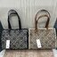 Tory Burch Small T Monogram Tote / TORY BURCH Shopper Tote Bag 32cm ใบใหญ่ กระเป๋าทรงโท้ท รุ่นใหม่ Square Tote ตกแต่งขอบด้วยหนังหรู มาพร้อมช่องเก็บของที่จุของได้มากมาย และสายจับกระเป๋าที่สามารถสะพายขึ้นไหล่ เหมาะสำหรับการใช้งานหลากหลายรูปแบบ รังสรรค์ลงบนก