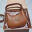 MIU MIU ZIP LEATHER TOP HANDLE BAG กระเป๋าสะพายไหล่/สะพายข้าง ทรงเก๋ ใช้งานง่าย เรียบหรูดูลัคชูสุดๆ
