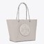 TORY BURCH Ella Chain Tote Bag / TORY TOTE NYLON BAG พร้อมส่ง 4 สี กระเป๋าสะพายทรงโท้ทใบใหญ่ จุของไปเลยแน่นๆ รูปทรงคลาสสิคชวนใช้ โดดเด่นด้วย patch โลโก้ แนะนำรีบสั่งใช้ไปสวยก่อนใครได้เลยน้า
