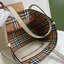 BURBERRY Embossed Crest Leather Tote Bag กระเป๋าสะพายทรงชอปปิ้ง หน้าปั้มโลโก้แบรนด์ งานหนังทั้งใบ ซับในลายออริจินอลแบรนด์หรูมากค่ะ จุของได้เยอะ ใบใหญ่ทรงสวย ภายในโล่งกว้าง สามารถใส่กระเป๋าสตางค์ยาว มือถือ ของใช้ได้เยอะ งานตัวจริงสวยน่าใช้มากค่ะ พร้อมส่งที