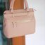 รุ่นใหม่ล่าสุด หนังแกะสวยมากคะ สี Nude Pink รุ่น KEEP sheep leather office hand bag with frink key สวย น่ารัก ขนาดตอบทุกโจทย์การใช้งาน เห็นแล้ว #เลิฟเลยค่า ตัวกระเป๋าขนาดกำลังดี หนังแกะ สวยมาก ดูแลรักษาง่าย ประดับด้วยพู่ ฟรุ้งฟริ้งสุดๆ ทำให้กระเป๋าเก๋ ขึ้
