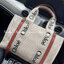 CHLOÉ Woody large leather-trimmed cotton-canvas tote กระเป๋าแบรนด์ดังจากสัญชาติฝรั่งเศส เป็นที่ชื่นชอบของเซเลบริตี โคลเอ้รุ่นนี้เป็นสไตล์วินเทจ เรียบหรูและดูดี ออกแบบมาเพื่อการใช้งานที่ง่ายแสนง่าย และยังจุของได้ไม่น้อยเลยทีเดียว เพิ่มความมีเสน่ห์และแข็งแร