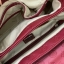 💕GUESS JANELLE CONVERTIBLE CROSSBODY BAG กระเป๋าสะพายข้างรุ่นใหม่ชนช้อปจากGuess สะพายได้ทั้งสายคู่และสายเดี่ยว สายสะพายโซ่ต่อหนังไม่เจ็บบ่า โลโก้ด้านหน้าตัวนูนเด่นชัด วัสดุหนังpu ลาย signature รอบใบ เปิดปิดด้วยกระดุมแม่เหล็กและซิป ภายในมีช่องซิปให