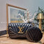LV new wave pochette multi bag กระเป๋าสะพายมัลติฟังก์ชั่น มาพร้อม box set รับรองว่าดีงาม ลูกเล่นคลาสสิคผสานความวินเทจ