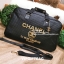 New Arrival! Chanel VIP Gift Large Travel Bag กระเป๋าใบใหญ่ Gift With Purchase (GWP) รุ่นใหม่ล่าสุด Limited Edition พรีเมี่ยมกิ๊ฟของเเท้จาก Chanel Counter ดีไซน์ทรงเหลี่ยมวัสดุหนังลายตารางเนื้อหนาสีดำกันนำ้ดูแลรักษาทำความสะอาดง่าย เปิดปิดด้วยซิปสะดวกใช้ ใ