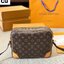 LV Nile Crossbody Monogram Canvas Bag กระเป๋าทรงแมสเซ็นเจอร์วินเทจใบใหญ่ unisex bag ใช้ได้ทั้งชายหญิง จุของได้เยอะ พิมพ์ลายโมโนแกรมคมชัดสวยงาม