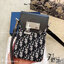 Dior Vertical Pouch | Mens Dior Pouches กระเป๋าสะพายทรงพอชผู้ชาย รุ่นใหม่ ทรงใช้งานง่าย สะดวก กะทัดรัด ภาพถ่ายจากงานขายจริง ใช้งานต่างประเทศได้