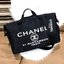 CHANEL VIP GIFT Large Travel Bag กระเป๋าเดินทาง Gift With Purchase รุ่น Limited Edition ของเเท้จาก Chanel Perfumes Counter วัสดุ NYLON เนื้อหนา สีดำสกรีนโลโก้ด้านหน้า เปิดปิดด้วยซิป หัวซิปแบรนด์ ใบใหญ่ จุใจ พิเศษ! มีช่องใส่รองเท้าด้านข้างแยกเป็นสัดส่วน ปร
