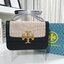 ของแท้ 💯% TORY BURCH ‘ELEANOR’ SHOULDER BAG กระเป๋าสะพายข้าง ไซส์กำลังน่ารัก วัสดุทำจากผ้าCanvas สลับหนังแท้ ฝาพับเปิดปิดด้วยแผ่นแม่เหล็ก มีช่องเล็กแยกอีกหลายช่อง ใส่โทรศัพท์ สมุดบัญชีได้
