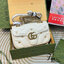 GUCCI GG Marmont Shoulder Bag with monogram-plaque กระเป๋าสะพายรุ่นคลาสสิค ดีไซน์ใหม่ ตกแต่งโลโก้ GG เต็มใบ เพิ่มความลูกคุณลักชูไปอีก สีสวยขับผิว ดูแพง อัพลุคได้สบายๆ