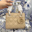 DIOR CD LADY BAG / Christian Dior Lady Dior Ultra-Matte Bag พร้อมส่ง 6 โทนสีพาสเทลหวานๆ น่ารักละมุน ตัวห้อยโลโก้โทนสีเดียวกับกระเป๋า น่ารักมากค่ะ ดีไซน์เรียบง่าย แต่แฝงไปด้วยความหรูหรา วัสดุหนังแท้ ทรงกล่องคลาสสิค มีหูจับในตัวและสายครอสบอดี้สุดเลิศ ที่มาพ