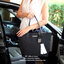 CALVIN KLEIN JEANS TOTE BAG กระเป๋าสะพาย Calvin Klein Jeans Limited Edition จาก Calvin Klein Jeans วัสดุ Polyester คุณภาพดี เนื้อหนา น้ำหนักเบา ด้านหน้าประดับโลโก้แบรนด์สุดหรู พร้อม TAG ห้อยที่หูหิ้วดูมีดีเทล เปิดปิดกระเป๋าด้วยซิปสะดวกใช้ หัวซิปโลโก้แบรนด