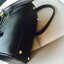 งานแท้ชนช้อป 🐼 รุ่นใหม่ล่าสุด หนังแกะสวยมากคะ สี Guru Black รุ่น KEEP sheep leather office hand bag with frink key สวย น่ารัก ขนาดตอบทุกโจทย์การใช้งาน เห็นแล้ว #เลิฟเลยค่า ตัวกระเป๋าขนาดกำลังดี หนังแกะ สวยมาก ดูแลรักษาง่าย ประดับด้วยพู่ ฟรุ้งฟริ้งส
