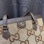 GUCCI jumbo GG medium tote / GUCCI Shopping Bag เกรดออริจินอล กระเป๋าสะพายทางโท้ทใบใหญ่ นำเสนอด้วยผ้าแคนวาส GG ซึ่งเป็นการเลียนแบบชื่อย่อของ Guccio Gucci ในขนาด Maxi ดีไซส์ร่วมสมัยลวดลาย GG โมโนแกรม ภาพถ่ายจากงานขายจริง ใช้งานต่างประเทศได้