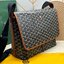 GOYARD Capetien MM Messenger Bag กระเป๋าแมสเซ็นเจอร์ใบใหญ่ ที่สุดของความหรู ตอบโจทย์การใช้งานจุของได้เยอะ เอกสาร แทปเล็ต พร้อมสายสะพาย ใช้งานง่าย ใบจริงสวยงามตามรูปค่ะ