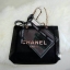 Chanel Shopping Bag With Chain & Ribbin กระเป๋าสะพายใบใหญ่ทรง Shopping Bag Limited Edition พรีเมี่ยมกิ้ฟของแท้นำเข้าจาก Chanel Perfume Counter ของแท้100% ใบใหญ่วัสดุ Nylon โปร่ง♡ ปั้ม CHANEL เปิดปิดด้วยแถบแม่เหล็กซ่อนด้านใน บุฟองน้ำที่ฐานมาพร้อมสาย