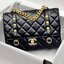 Chanel อเนกประสงค์ รุ่น Limited edition ลายตาราง ปักหมุดอะไหล่ทอง หนังแท้ น้ำหนักเบา มีช่องใส่ของจุกจิก เปิดปิดด้วยฝาปิดกระดุม มีช่องใส่บัตร ช่องซิป ช่องหลัง ใส่กระเป๋าสตางค์ใบยาว ได้ค่ะ ตัวจริงสวยมากๆถูกใจรีบจองนะคะ ใส่มือถือได้ทุกรุ่น สายสะพายโซ่+หนัง แ