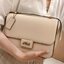 COACH ALIE SHOULDER BAG ((4615)) กระเป๋าสะพายข้างหรือสามารถทบสายกันเพื่อคล้องไหล่ได้ค่ะ วัสดุหนังแท้ หนังนิ่มสวยงามมากๆค่ะ ด้านหน้าเป็นแผ่นโลหะแบรนด์ดูหรูทีเดียว เปิดปิดกระเป๋าแบบกดล็อค ภายในแบ่งช่องหลักหนึ่งช่องค่อนข้างกว้างใส่มือถือได้ทุกรุ่น;กระเป๋าเงิ